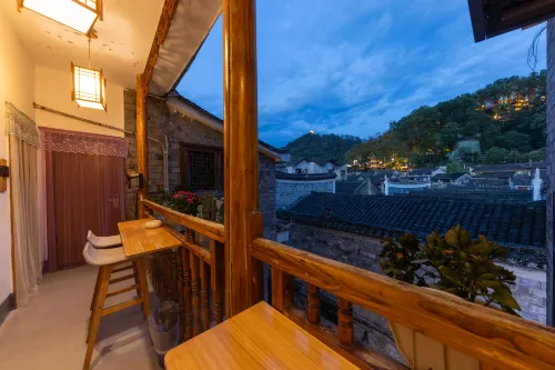 Fenghuang Barley Country Inn Exterior Photos