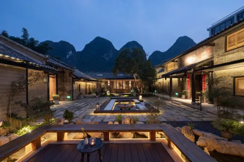 Governor's Mansion Courtyard•Centennial Old House• Vacation Homestay 추천 Photos