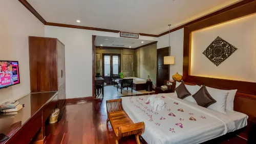 The Moon Residence & Spa Huoneet Photos