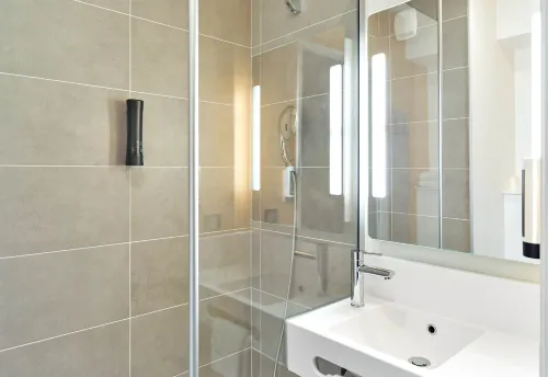 B&B Hotel Paris Clichy-Sous-Bois 3 étoiles Camere Photos