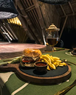 Sandat Glamping tents - luxury hotel Makanan Photos