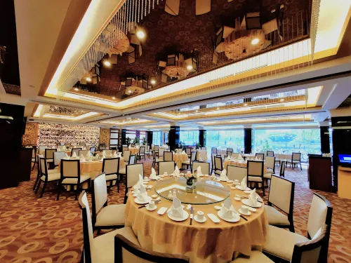Hanoi Hotel Dining Photos