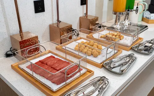 Liyi Hotel (Xi 'an Datang Sleepless City Big Wild Goose Pagoda Subway Station Branch) Restauration Photos