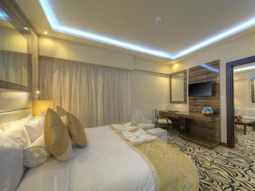 Orchid Vue Hotel Rooms Photos