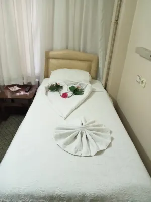 Cesmeli Hotel - Bursa uygun otel Zimmer Photos