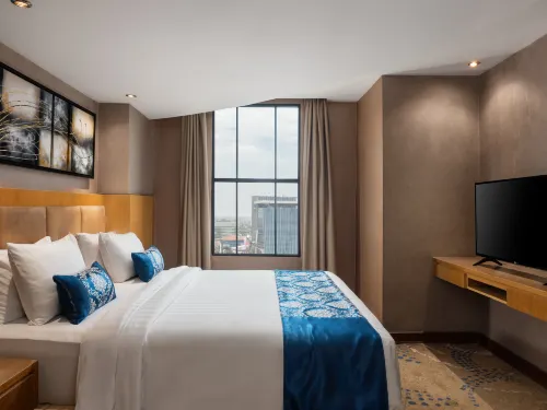 Grand City Hall Hotel Kamar Photos