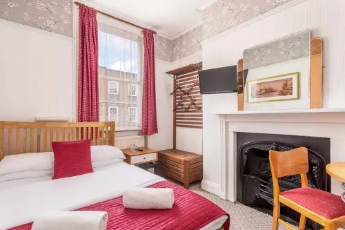 St Athans Hotel Rooms Photos
