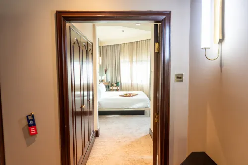 Majestic Cove Hotel Chambres Photos