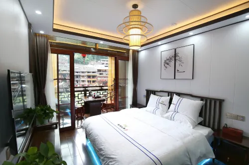Phoenix flower trail river view Homestay Featured Photos