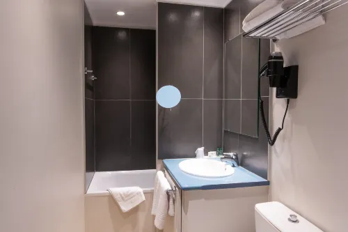 Hotel Vendome Nice Rooms Photos