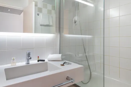 Ibis Styles Paris Gare de l'Est Château Landon Rooms Photos