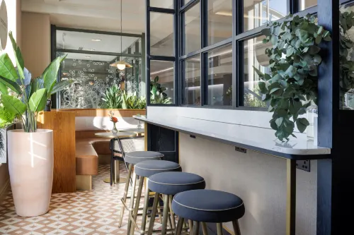Hilton Garden Inn Dublin City Centre Dining Photos