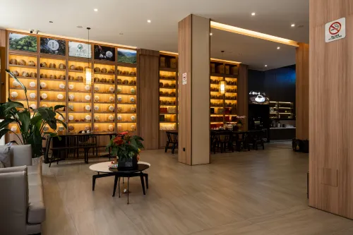 Pu'er Tea Town Inn Dining Photos