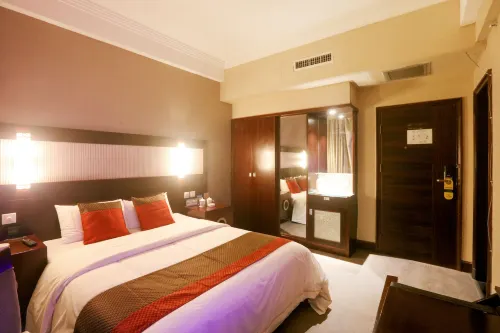 Emperor Hotel Rooms Photos