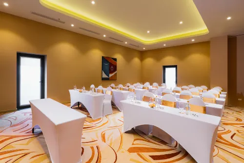Vias Hotel Vung Tau - Transportation Included Business Facilities Photos