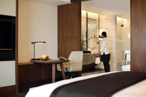 InterContinental Shanghai Hongqiao NECC Rooms Photos