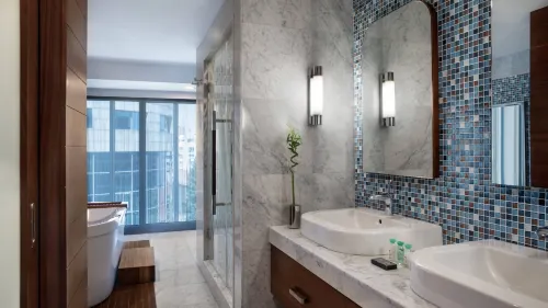 Renaissance Izmir Hotel Huoneet Photos