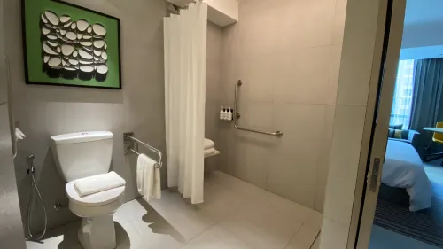 Holiday Inn Johor Bahru City Centre Habitaciones Photos