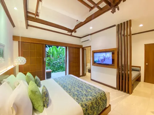 Candi Beach Resort & Spa Kamar Photos