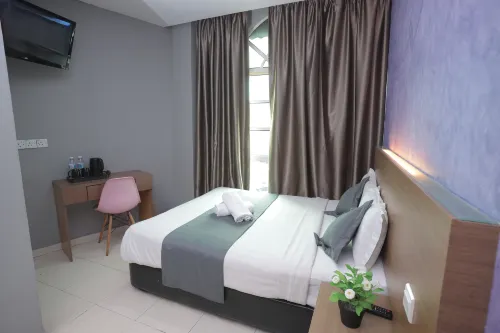 DJ Citi Point Hotel Kamar Photos