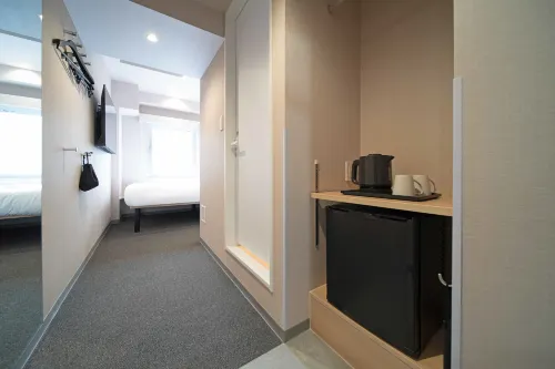 Hop Inn Tokyo Ueno Kamar Photos
