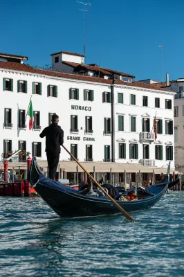 Monaco & Grand Canal Venice Extérieur Photos
