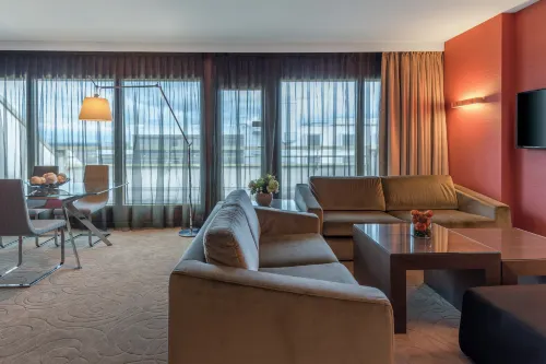 Hilton Geneva Hotel and Conference Centre Camere Photos