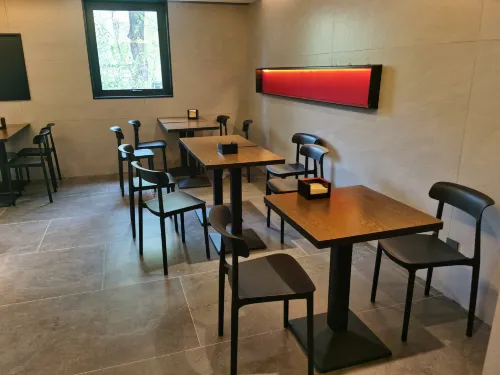 Flowers'Rain Hotel (Beijing Lama Temple Hepingli) Dining Photos