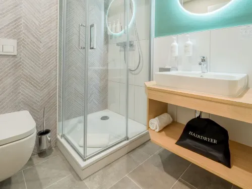 Spark by Hilton Stuttgart Sindelfingen Rooms Photos