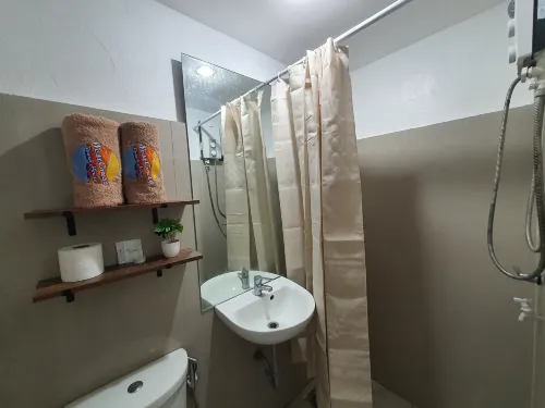 West Coast Beach House Rooms Photos