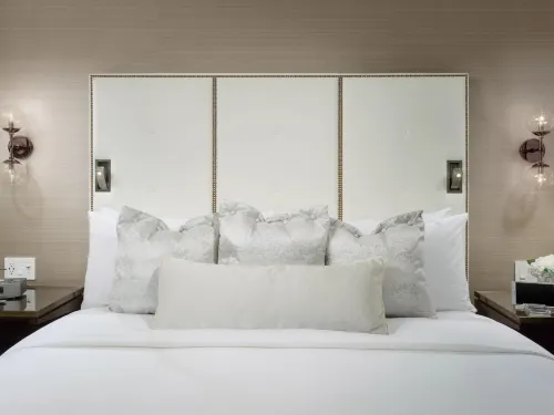 The Manhattan at Times Square Rooms Photos
