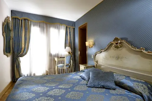 Royal San Marco Hotel Zimmer Photos