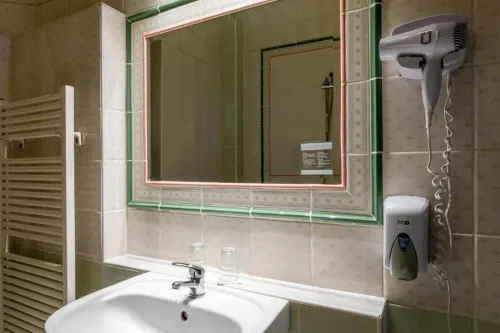 Baross City Hotel - Budapest Chambres Photos