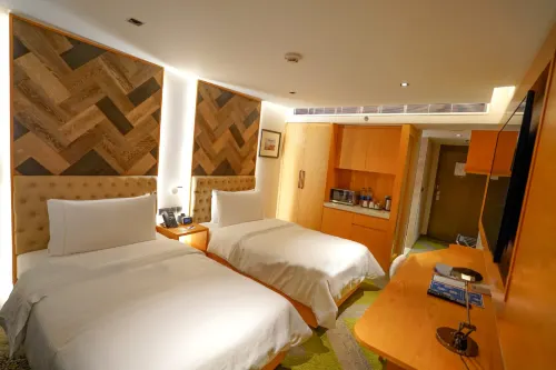 HANSA- A Premium Residence Rooms Photos