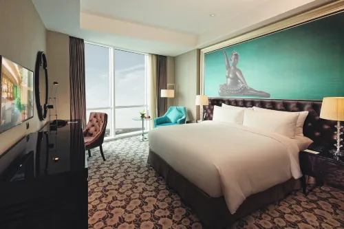 Hotel Ciputra World Surabaya managed by Swiss-Belhotel International  Kamar Photos