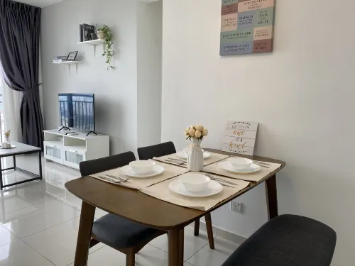 Kenwingston Skyloft Apartment Doorsteps to Brt Subang USJ Rooms Photos