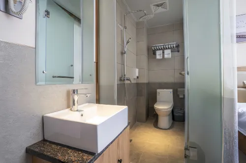 Weilina Hotel (Guilin High Speed Railway North Station) Kamar Photos