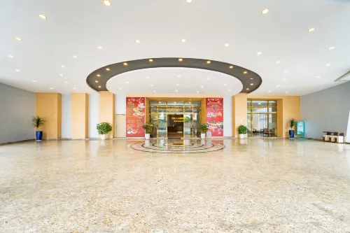 Khách sạn và Căn hộ DIC Star Landmark Khu vực công cộng Photos