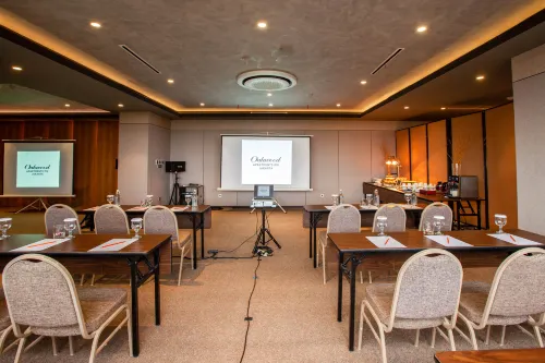 Oakwood Apartments PIK Jakarta Fasilitas Bisnis Photos