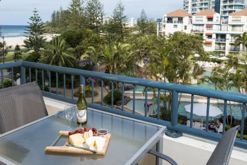 Oaks Gold Coast Calypso Plaza Suites Phòng Photos