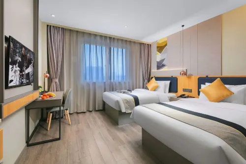 Homeinn Selected Hotel (Huzhou Aishan Yintai City Yishang Street) 객실 Photos
