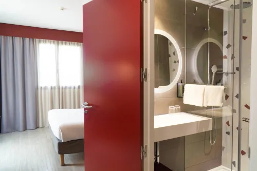 Ibis Styles Barcelona City Bogatell Chambres Photos