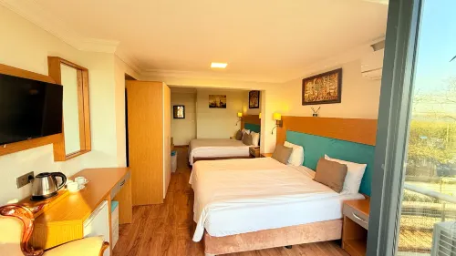Seatanbul Hotel Rooms Photos