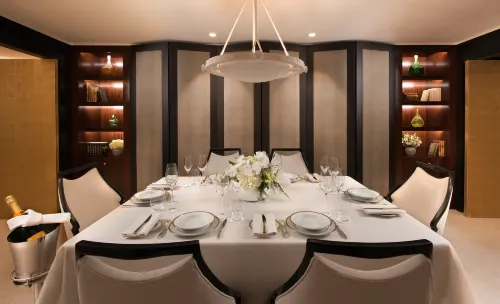 Hotel Barrière Fouquet's Paris Rooms Photos