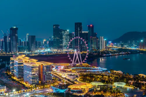 Yi Zhi. High Floor City View Huge-Screen Apartment(Shenzhen North Railway Station, Wanke Yue City) Photos