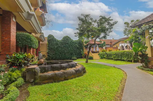 Pondok Kutuh Guest House Exterior Photos