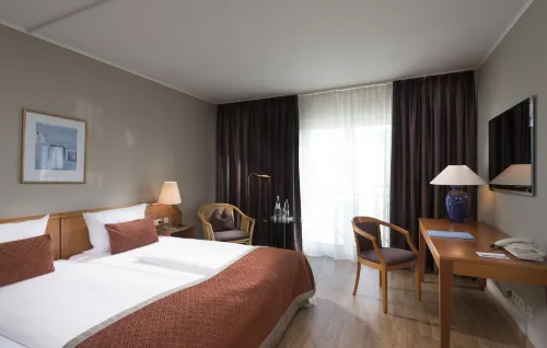 Wyndham Hannover Atrium Featured Photos