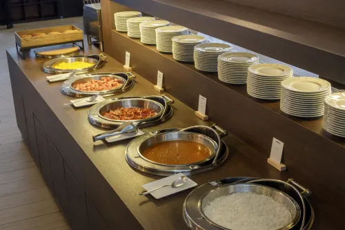 DoubleTree by Hilton Milan Restauration Photos