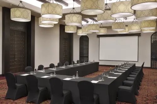 Aldhafra Resort, Vignette Collection by IHG مرافق الأعمال Photos