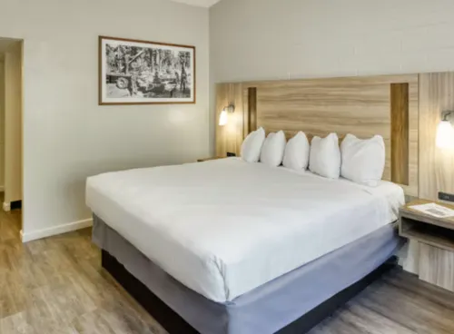 Yavapai Lodge Rooms Photos